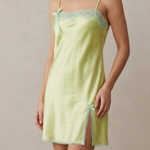 Victorias Secret Womens L Green Angels Short Gown Lace Trim Nightgown Slip Dress
